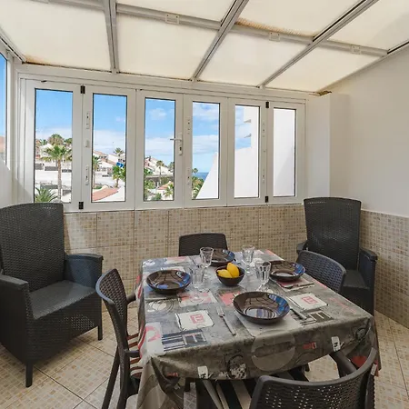 Sea View Holiday Valley - דירה אדחה